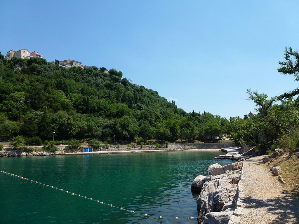 Apartmani Jozefina Omišalj المظهر الخارجي الصورة