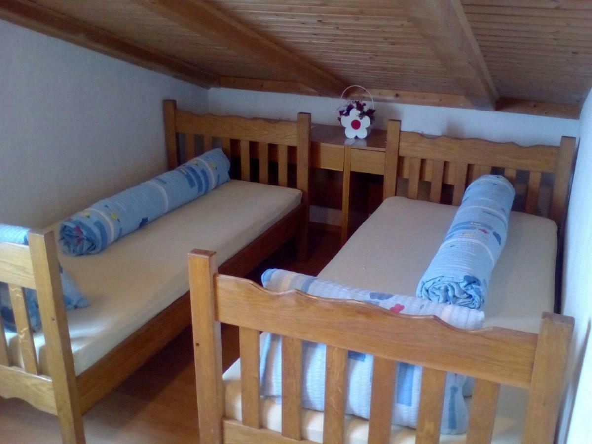 Apartmani Jozefina Omišalj المظهر الخارجي الصورة