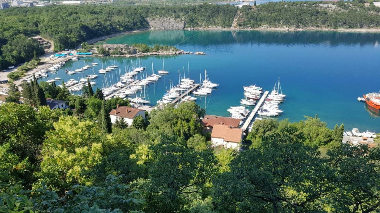 Apartmani Jozefina Omišalj المظهر الخارجي الصورة